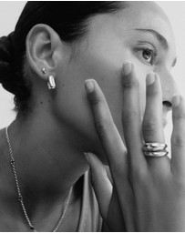 Kirstin Ash - Symphony Hoops Medium