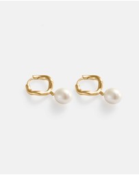 Kirstin Ash - Maris Pearl Hoops