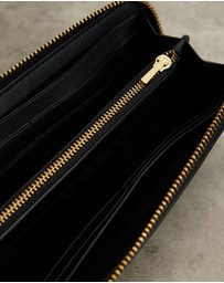 Coach - Essential Slim Accordion Zip Wallet
