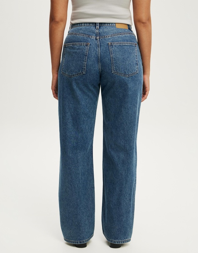 Cotton On - Curvy 91 Straight Jeans