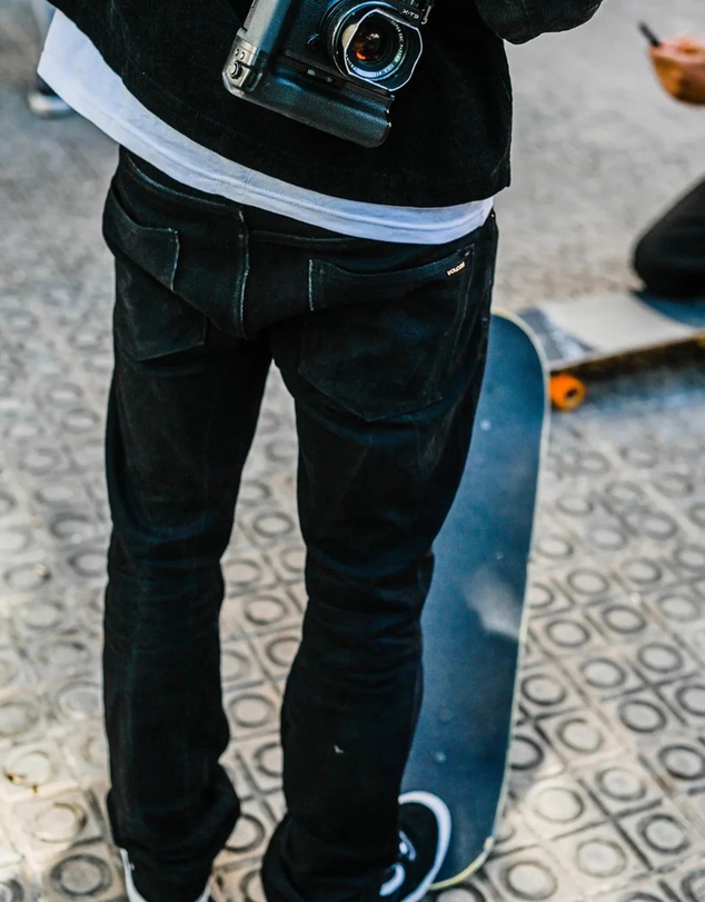 Volcom - Solver Modern Fit Jeans