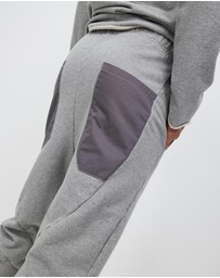 Surrounded By Ghosts - The Alunogen Causal French Terry Drawstring Pants