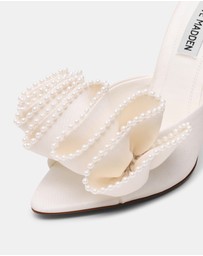 Steve Madden - Affinity Pearl Heels