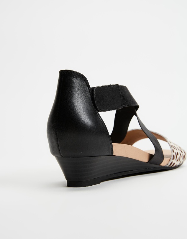 Mia Vita - Hydro Wedge Sandal - Black Ocelot