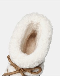 EVERAU - EverAU Ugg Short Carmen Cow Suede Upper UGG Boots