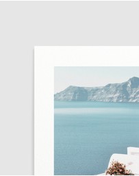 Olive et Oriel - Santorini Days Art Print