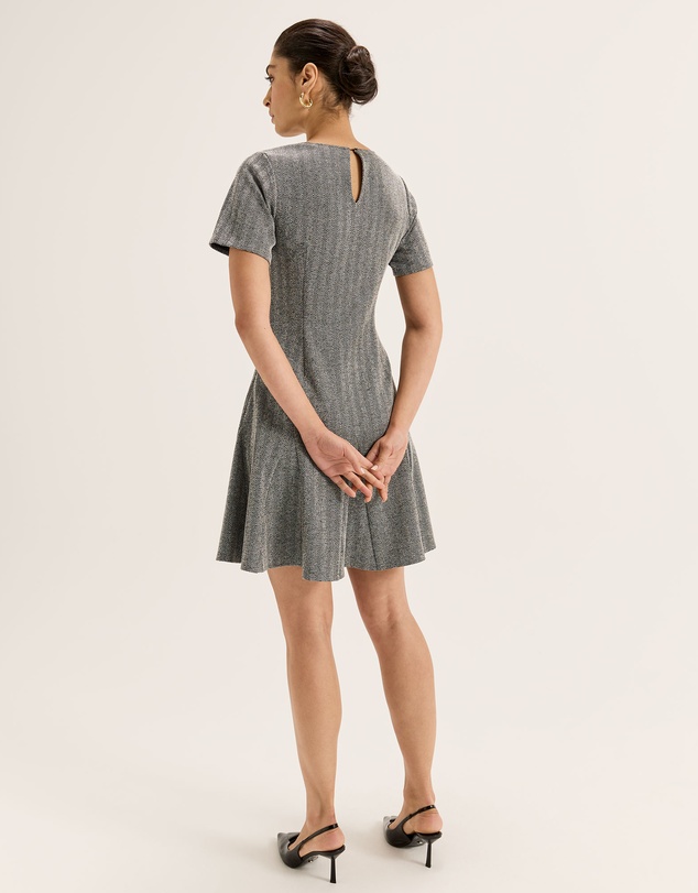 Review - Bonnie Tweed Dress