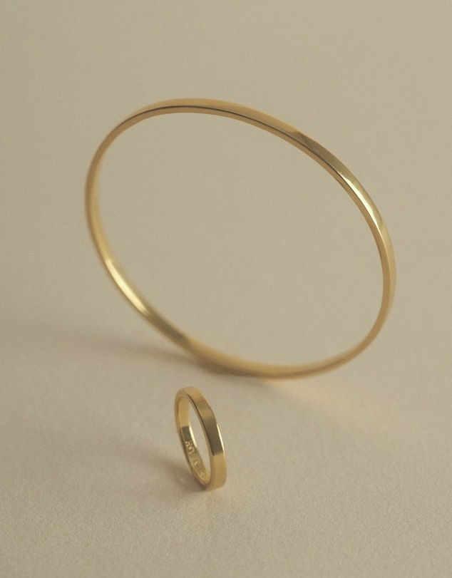 Kirstin Ash - Contour Bangle