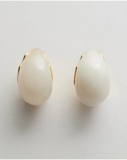 Moira Hughes - The White Label - Danika Resin Earrings