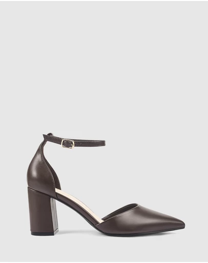 Verali - Eli Closed Toe Block Heels