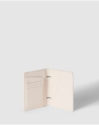 Kinnon - Earle Passport Holder