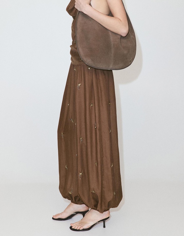 M.N.G - Balloon Trousers with Embroidered Appliques