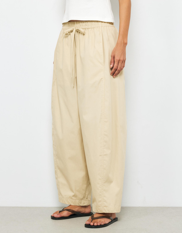 AERE - Organic Cotton Barrel Leg Pants
