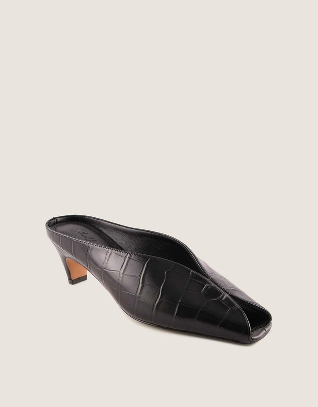 Shelly Shen - Cosmo Low Heels Black Croc