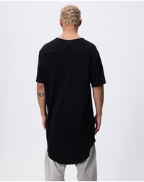 Surrounded By Ghosts - The Arsenic Relaxed Rib Knit Tail T-Shirt