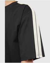 Urban Classics - Tennis Core Tee - Black
