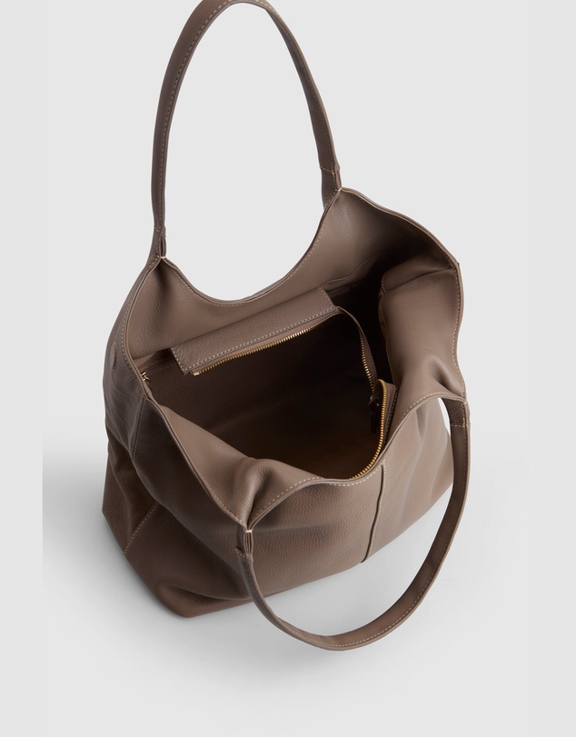 Evity - Camile Tote Bag