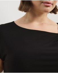 Atmos&Here Curvy - Thea Asymmetric Mesh Top