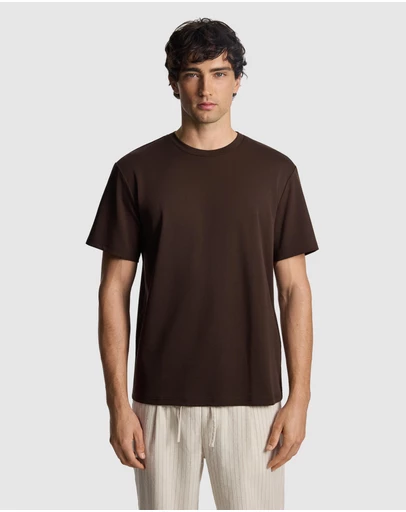 yd. - Lion Relaxed Tee