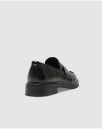 SPURR - Delmore - ONLINE EXCLUSIVE