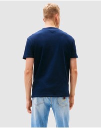 Tommy Jeans - Tommy Badge Crew Neck T-Shirt