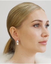 Stephanie Browne - Bocheron Pearl Earrings