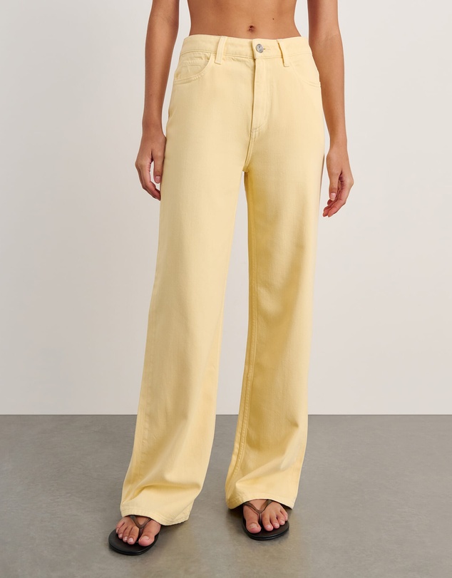 Jag - Loe Mid Rise Straight Jean
