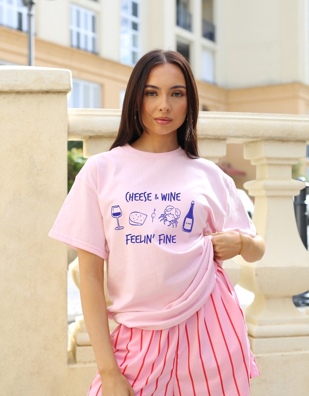 Vacancy Co - Feelin' Fine Tee