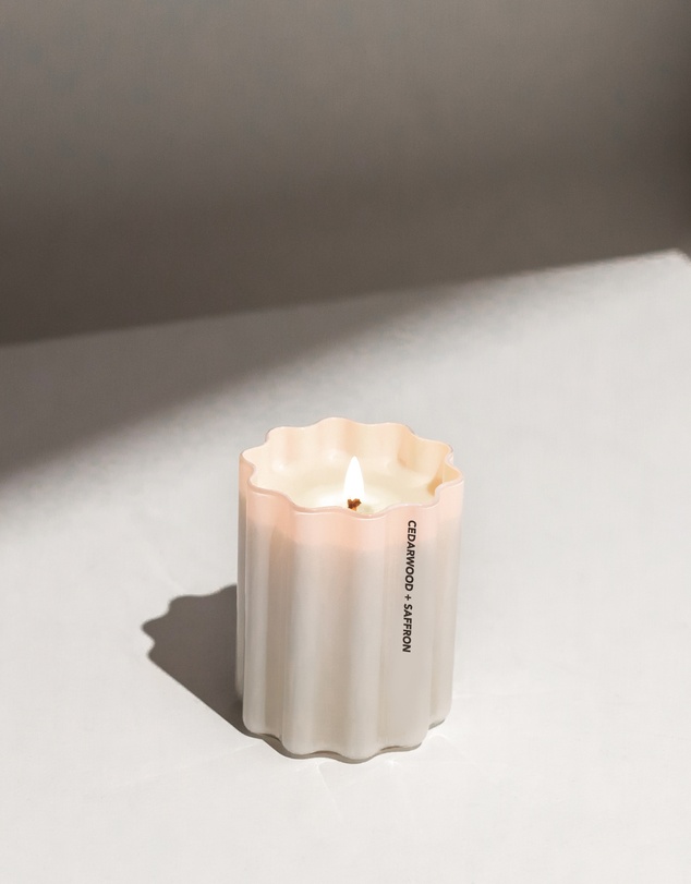 Fazeek - Cedar & Saffron Wave Candle