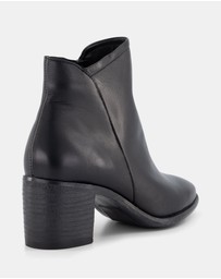 Shelly Shen - Tanya Ankle Boots