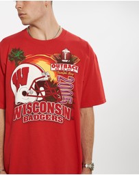 Vintage by The Real Deal - Pre Loved - Vintage NCAA Wisconsin Badgers Tee