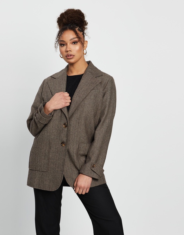 Grace Willow - Andy Coat