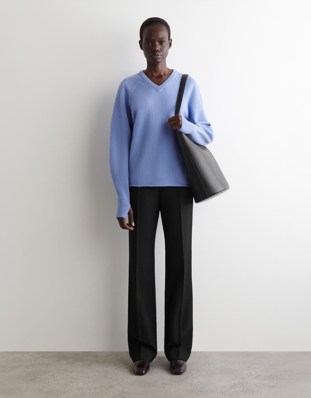 COS - Merino Wool V-Neck Jumper