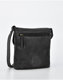 Cobb & Co - Burton Washed Leather Crossbody