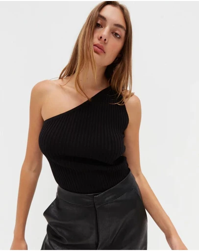 Style Addict - One Shoulder Knit Top