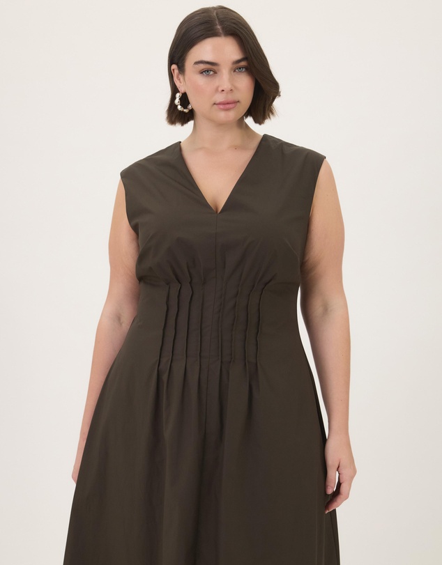 Atmos&Here Curvy - Lara Pintuck Midi Dress