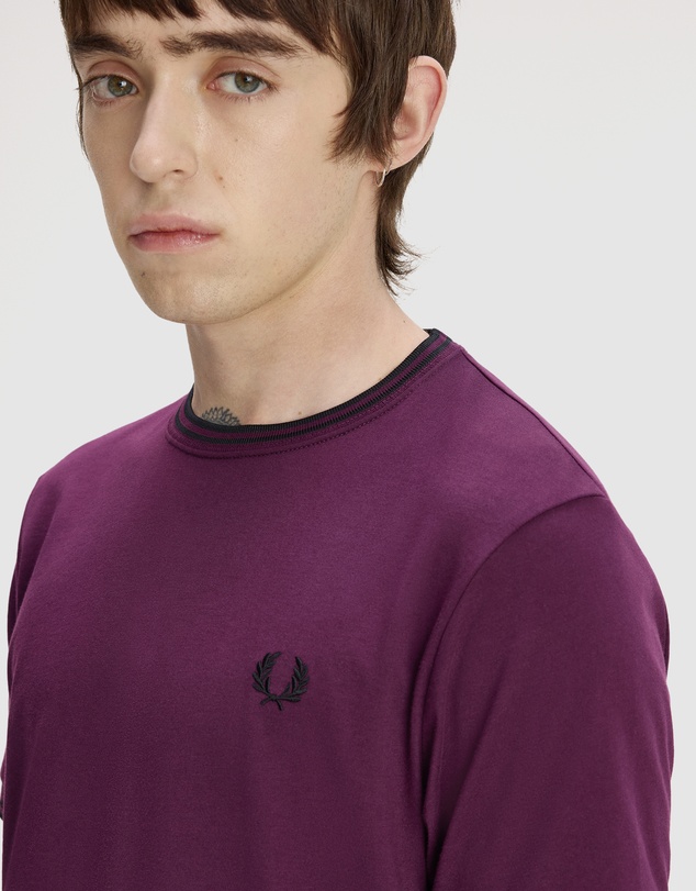 Fred Perry - Twin Tipped T-Shirt