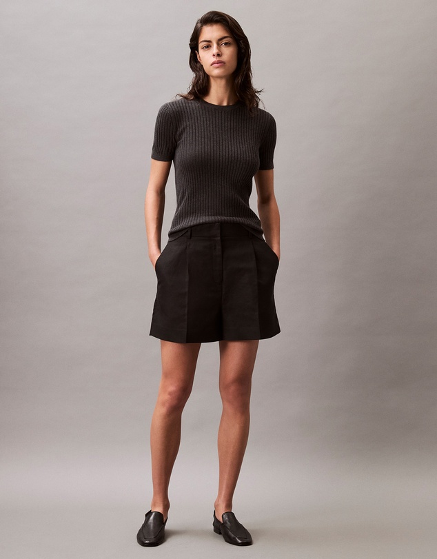 Calvin Klein - Structured Linen Tailored Shorts