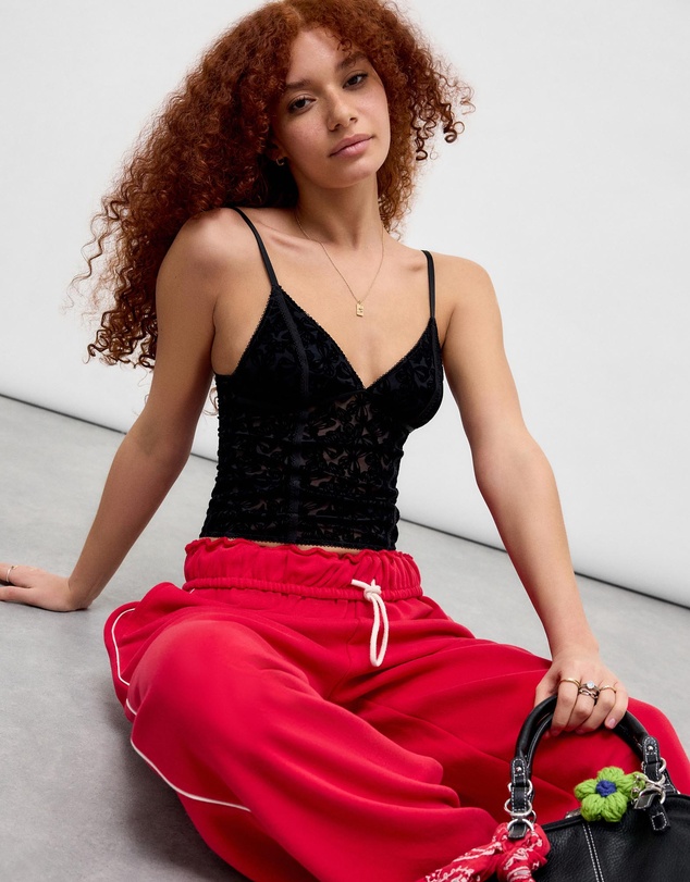 BDG By Urban Outfitters - Flocked Je Taime Cami