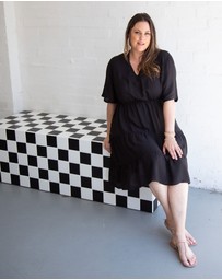 Love Your Wardrobe - Eliza Adjustable Waist Dress