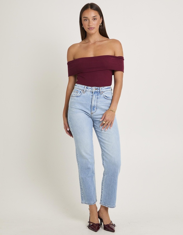 Alice In The Eve - Lia Cold Shoulder Top