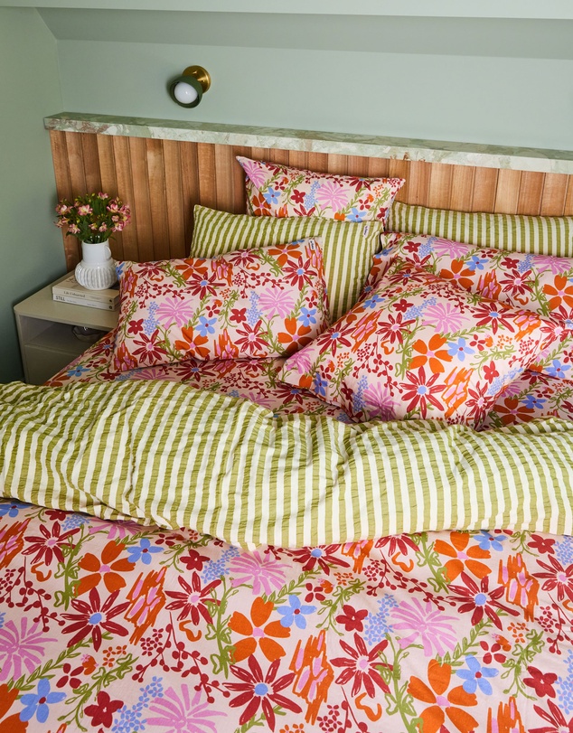 Mosey Me - Winter Garden Quilt Cover