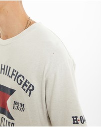 Vintage by The Real Deal - Pre Loved - 90s Tommy Hilfiger Tee