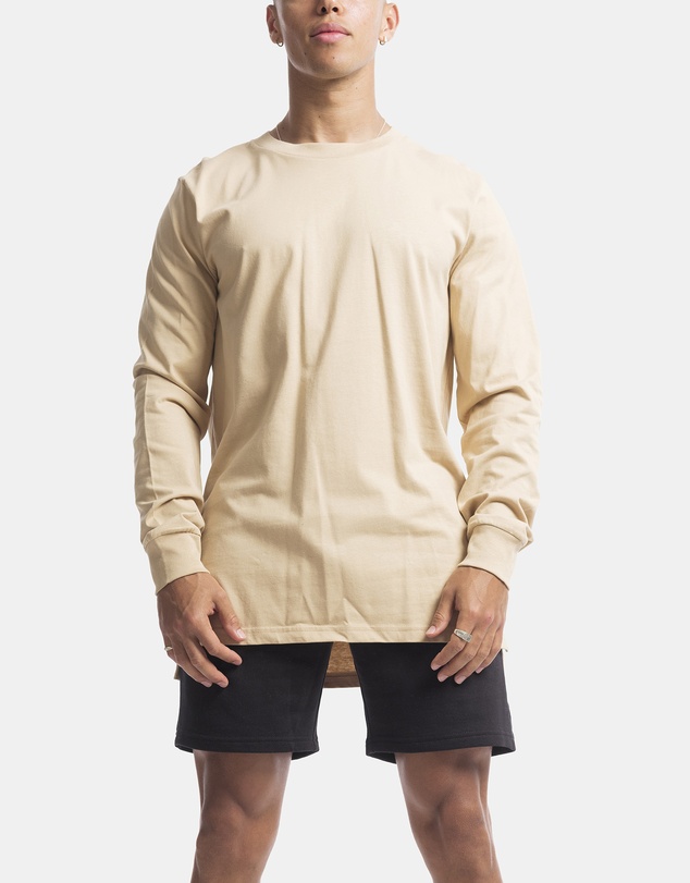 Vacancy Co - Vacant Long Sleeve Tee