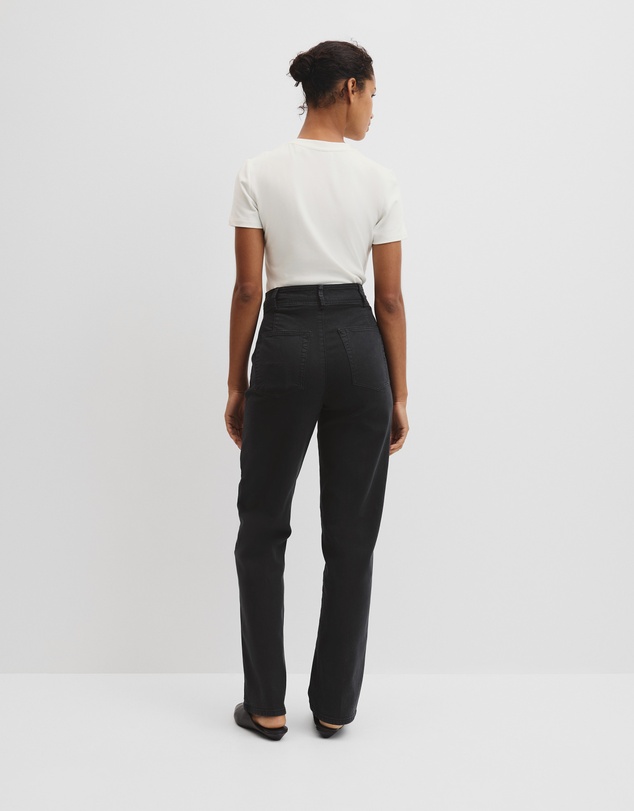 Country Road - Refined High Rise Slim Jean