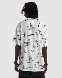 Kiss Chacey - Scatter Resort SS Shirt