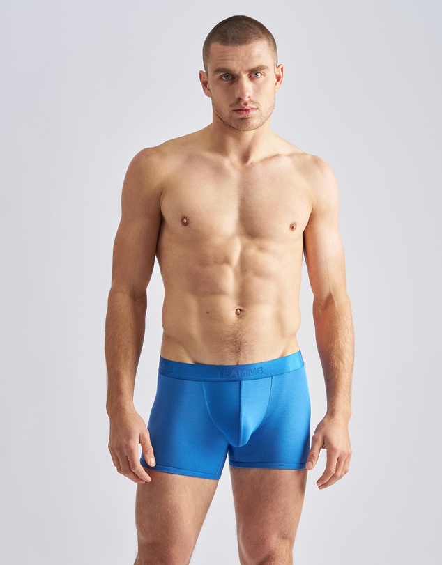 TEAMM8 - Reign Trunk