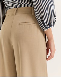 Review - Scarlett Pant
