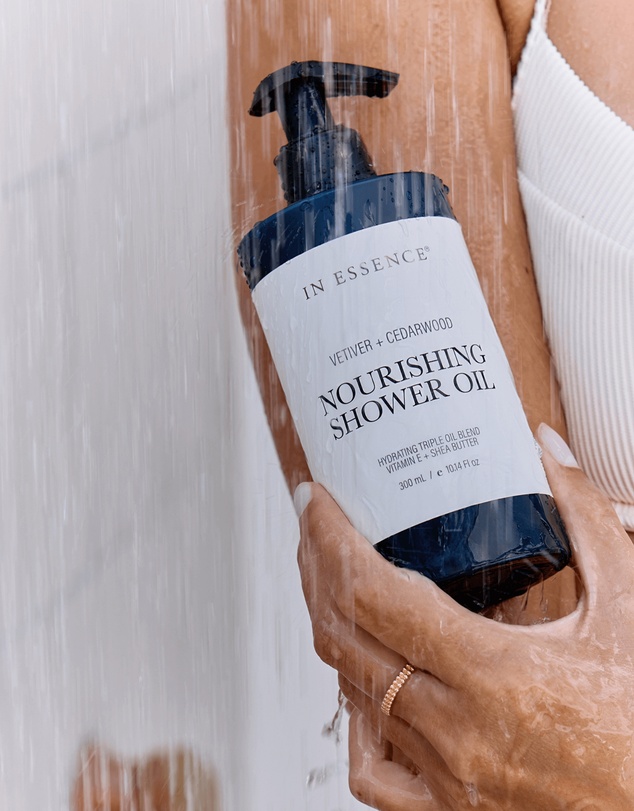In Essence - In Essence Vetiver + Cedarwood Nourishing Shower Oil 300mL