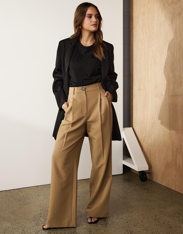 Atmos&Here - Noa Pleated Pants